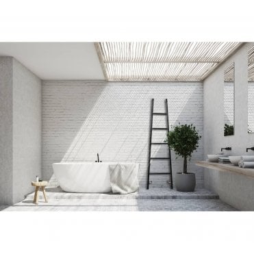 JIS Sussex Rye Black Stainless Steel Heated Towel Rail